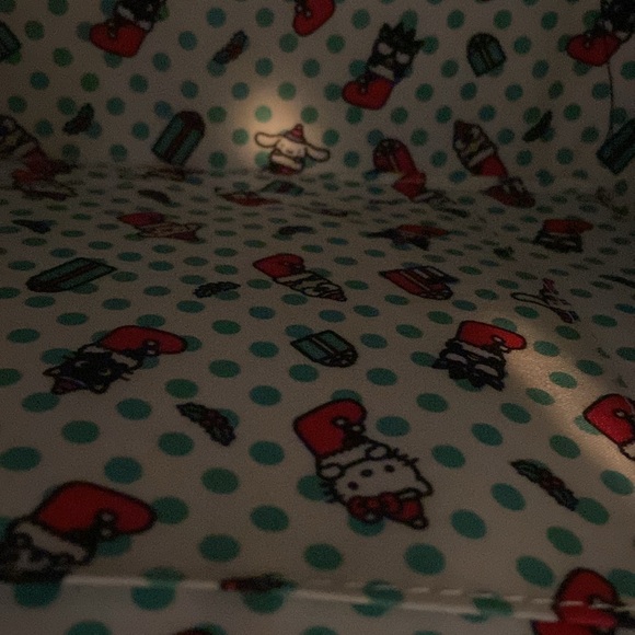 Hello kitty and Friends Christmas Backpack and Wallet - Picture 4 of 10